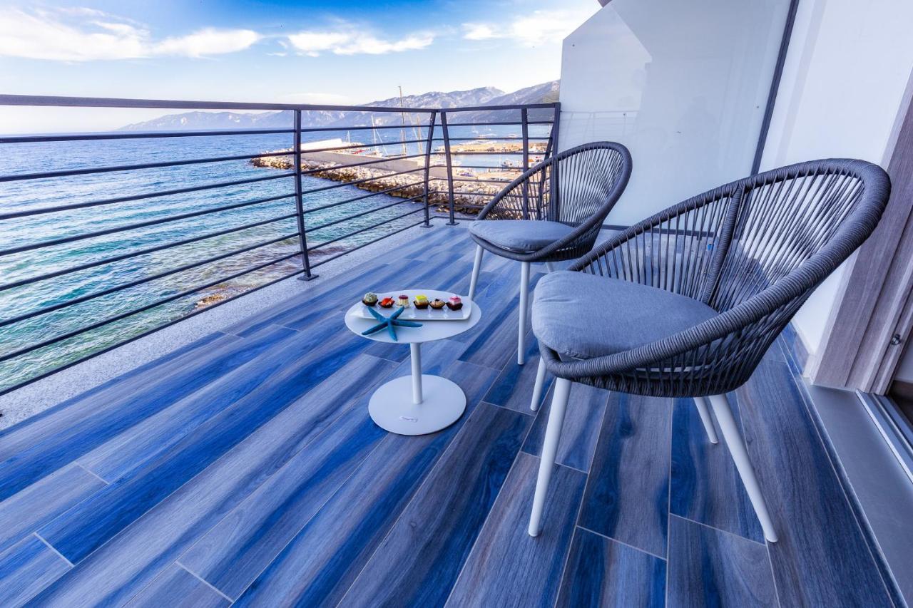 Hotel Caramare Cala Gonone Exterior photo