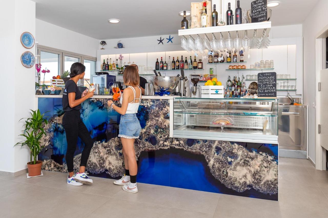 Hotel Caramare Cala Gonone Exterior photo