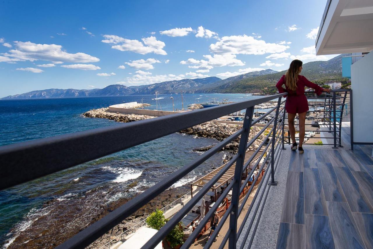 Hotel Caramare Cala Gonone Exterior photo