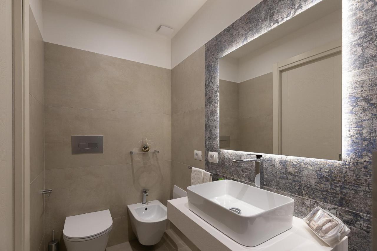 Hotel Caramare Cala Gonone Exterior photo