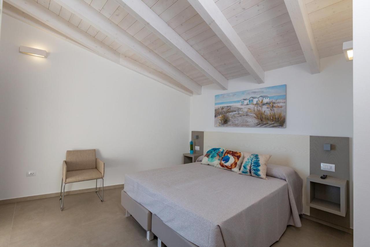 Hotel Caramare Cala Gonone Exterior photo
