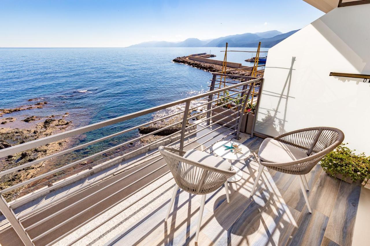 Hotel Caramare Cala Gonone Exterior photo