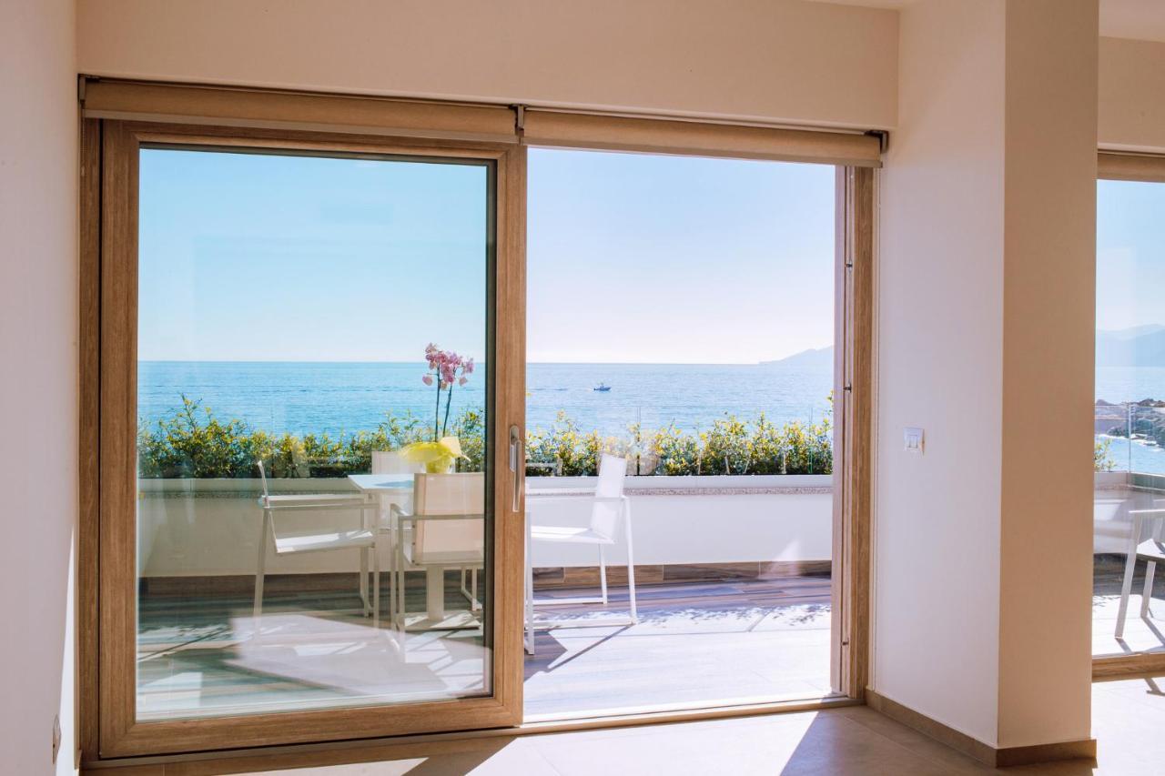 Hotel Caramare Cala Gonone Exterior photo