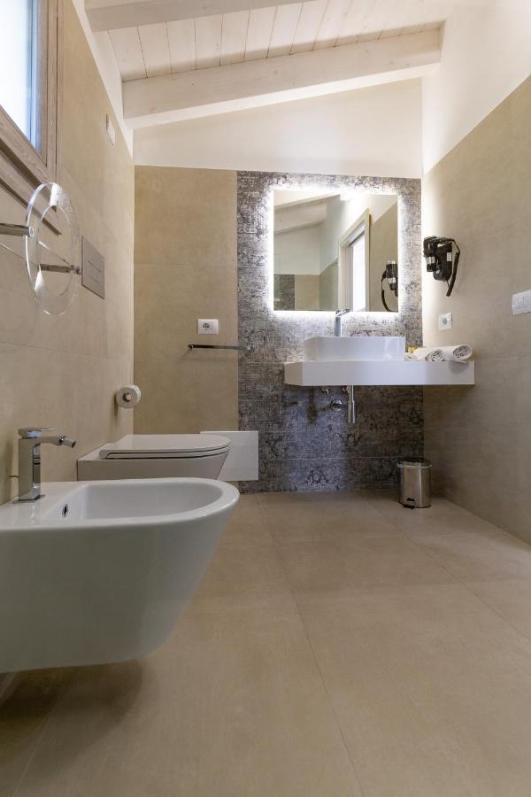 Hotel Caramare Cala Gonone Exterior photo